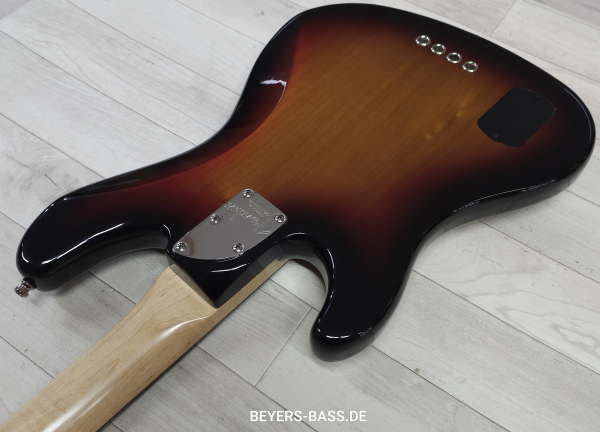 Fender American Deluxe Jazz Bass Fretless RW, 3-Color Sunburst, 2nd Hand